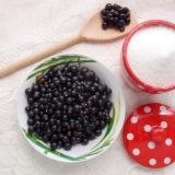 Suvi džem od ribizle